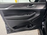 New 2025 Jeep Grand Cherokee L Limited w/ Black Appearance Package image 4