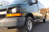 Used 2005 Chevrolet Express 3500 Extended Passenger image 2