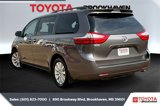 Used 2016 Toyota Sienna XLE image 2