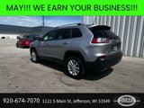 Used 2019 Jeep Cherokee Latitude w/ Cold Weather Group image 2