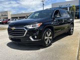 Used 2019 Chevrolet Traverse LT w/ LT Premium Package image 2