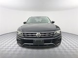 Used 2019 Volkswagen Tiguan SEL Premium image 2