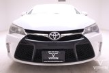 Used 2016 Toyota Camry SE image 2