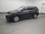Used 2017 Nissan Rogue SV image 2