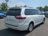 Used 2016 Toyota Sienna XLE image 3
