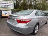 Used 2016 Toyota Camry LE image 3