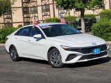 Used 2024 Hyundai Elantra SEL image 2