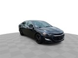 Used 2023 Chevrolet Malibu LT image 2