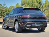 Used 2025 Porsche Macan image 3