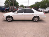 Used 2011 Cadillac DTS Luxury image 2
