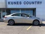 Used 2016 Toyota Camry XSE image 5