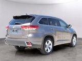 Used 2017 Toyota Highlander Limited image 6