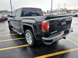 Used 2018 GMC Sierra 1500 SLT image 3