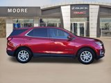 Used 2023 Chevrolet Equinox LT image 2