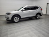 Used 2019 Nissan Rogue S image 2