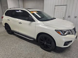 Used 2017 Nissan Pathfinder Platinum w/ Family Entertainment Package image 6