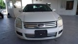 Used 2009 Ford Fusion SE image 2