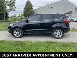 Used 2019 Ford Escape SE image 2