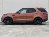 Used 2017 Land Rover Discovery HSE Luxury image 2