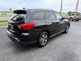 Used 2019 Nissan Pathfinder SV w/ SV Tech Package image 5