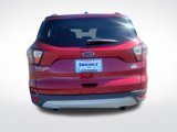 Used 2017 Ford Escape SE image 4