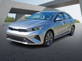 Used 2024 Kia Forte LXS image 3