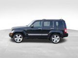 Used 2012 Jeep Liberty Limited Jet w/ Comfort/Convenience Group image 4