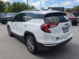Used 2022 GMC Terrain SLT w/ Infotainment Package II image 4