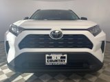 Used 2021 Toyota RAV4 LE image 2