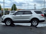 Used 2019 Ford Explorer XLT w/ Equipment Group 201A image 3