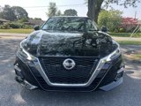 Used 2019 Nissan Altima 2.5 SV image 2