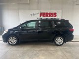 Used 2015 Toyota Sienna XLE image 2