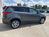 Used 2019 Ford Escape SE image 4