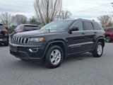 Used 2017 Jeep Grand Cherokee Laredo w/ Quick Order Package 23E image 3