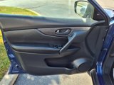 Used 2020 Nissan Rogue S image 6