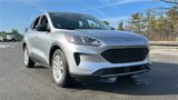 Used 2022 Ford Escape SE w/ Convenience Package image 2