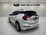 Used 2022 GMC Terrain Denali w/ Denali Premium Package image 5