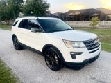 Used 2018 Ford Explorer XLT w/ Equipment Group 202A image 4