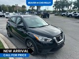 Used 2020 Nissan Kicks SV image 2