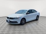 Used 2016 Volkswagen Jetta SE image 3
