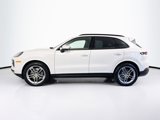 Certified 2024 Porsche Cayenne image 2