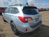 Used 2017 Subaru Outback 2.5i Limited image 3