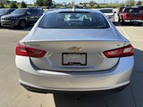 Used 2017 Chevrolet Malibu LT image 4