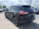 Used 2022 Ford Escape SE image 5