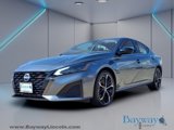 Used 2023 Nissan Altima 2.5 SR image 3