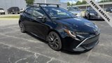 Used 2019 Toyota Corolla Hatchback image 2