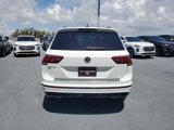 Used 2021 Volkswagen Tiguan SE R-Line image 5