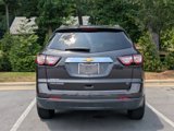 Used 2017 Chevrolet Traverse LT image 4