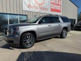Used 2019 Chevrolet Suburban LT image 3