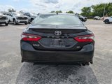 Used 2023 Toyota Camry SE image 6